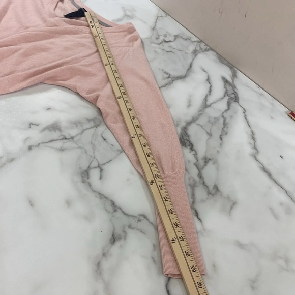 Talula Pullover Sweater‎ Womens Size Small Pink Cashmere Rabbit Hair Aritzia - Picture 11 of 12